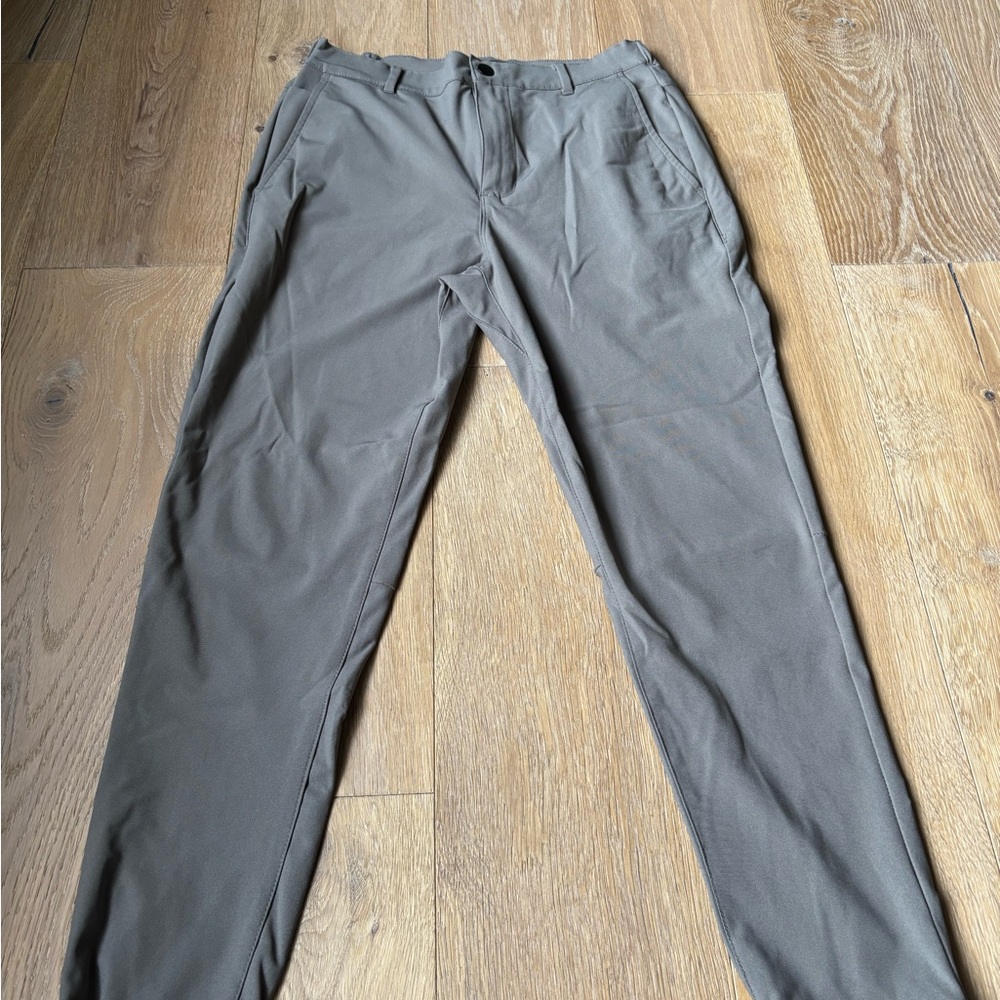 Cuts Clothing Men's Gray AO Jogger